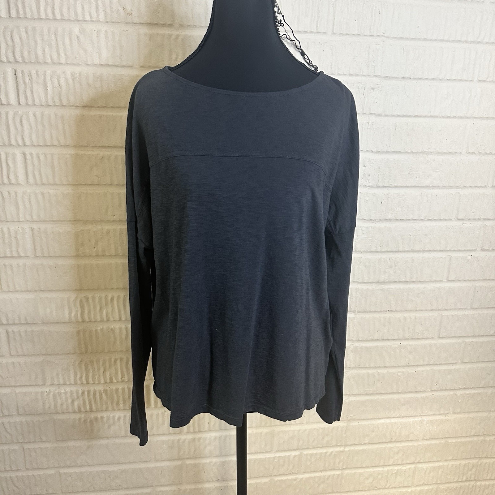 Michael Stars Womens Edgy Minimalist Supima Cotton Long Sleeve Top Os Gray
